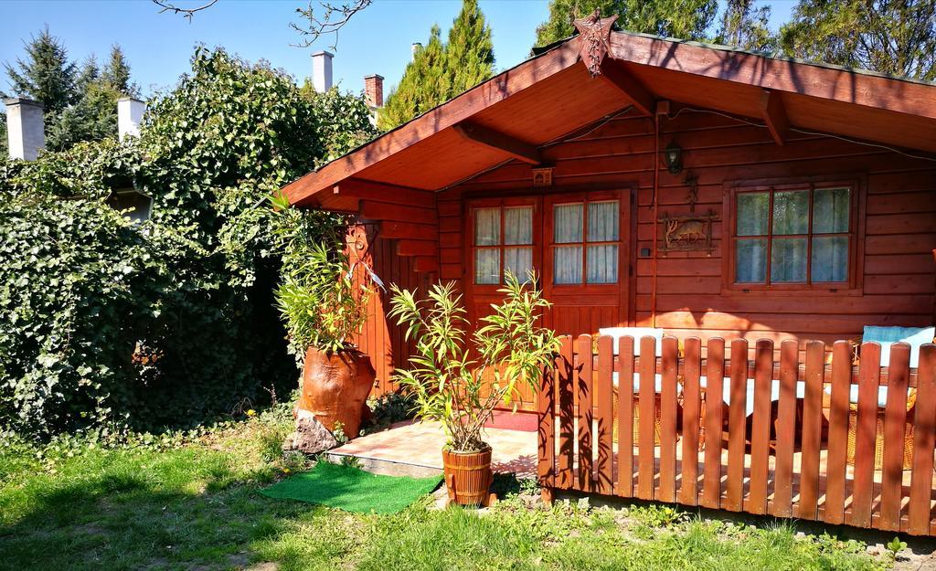 Hotel City Camping& Apartman &Bungalow Győr Exterior foto