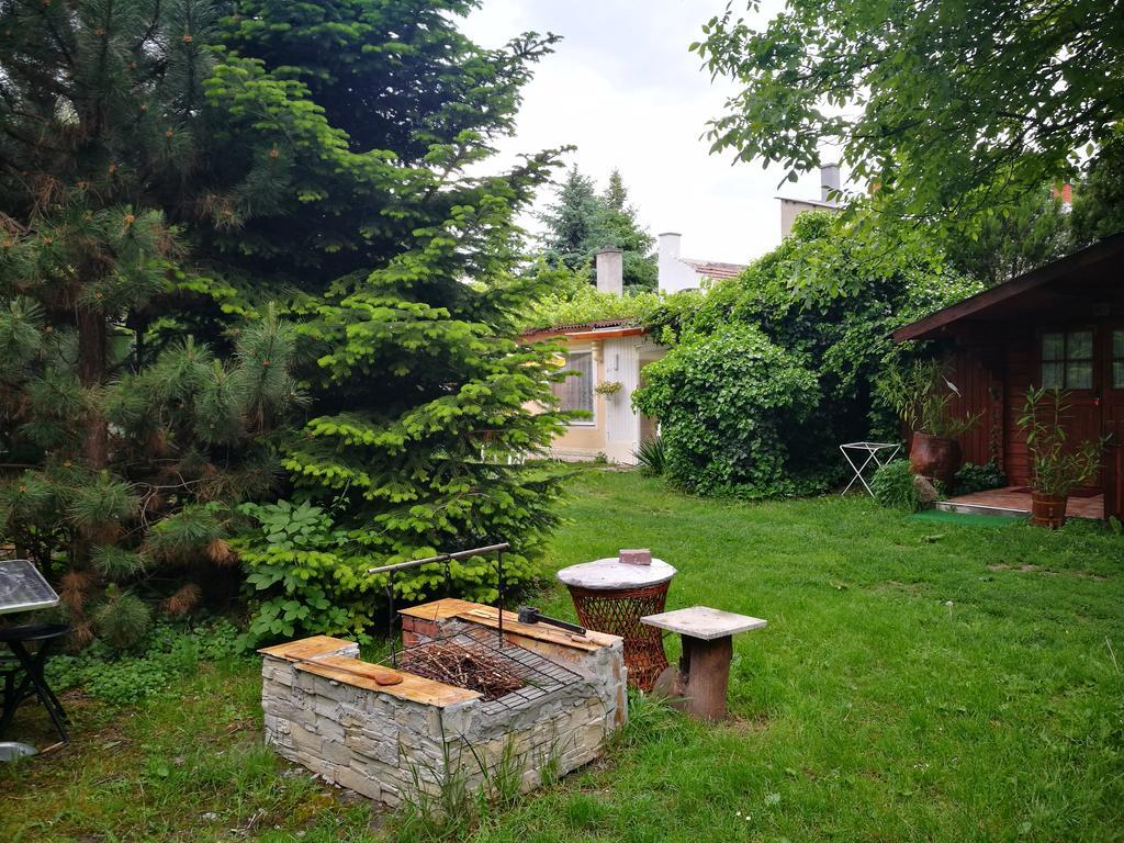 Hotel City Camping& Apartman &Bungalow Győr Exterior foto