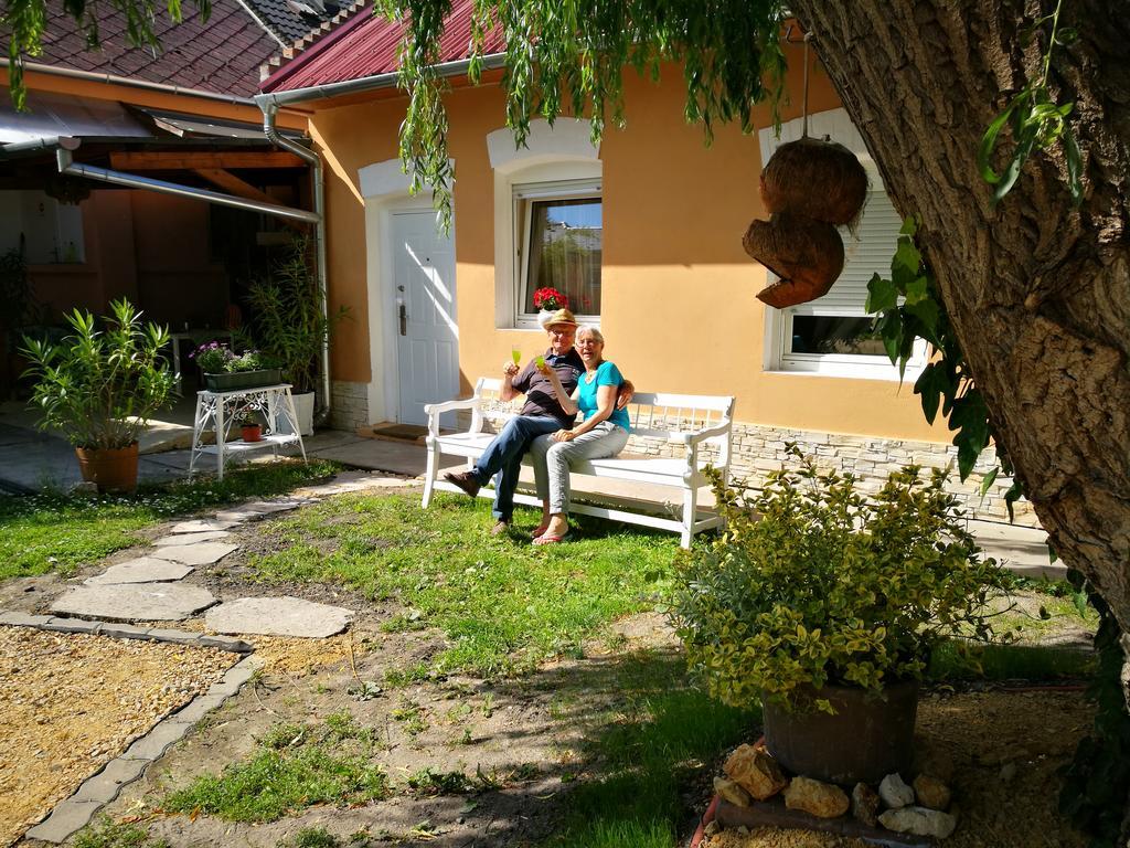 Hotel City Camping& Apartman &Bungalow Győr Exterior foto