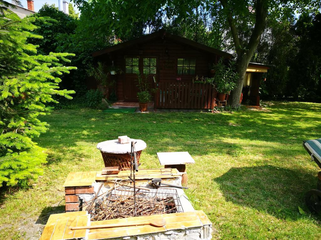 Hotel City Camping& Apartman &Bungalow Győr Exterior foto