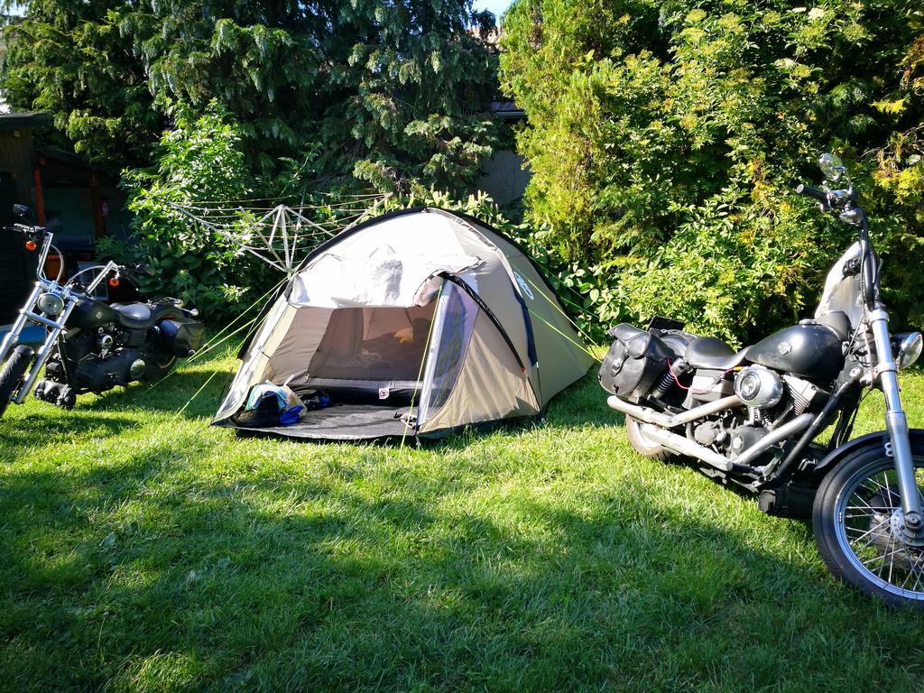 Hotel City Camping& Apartman &Bungalow Győr Exterior foto
