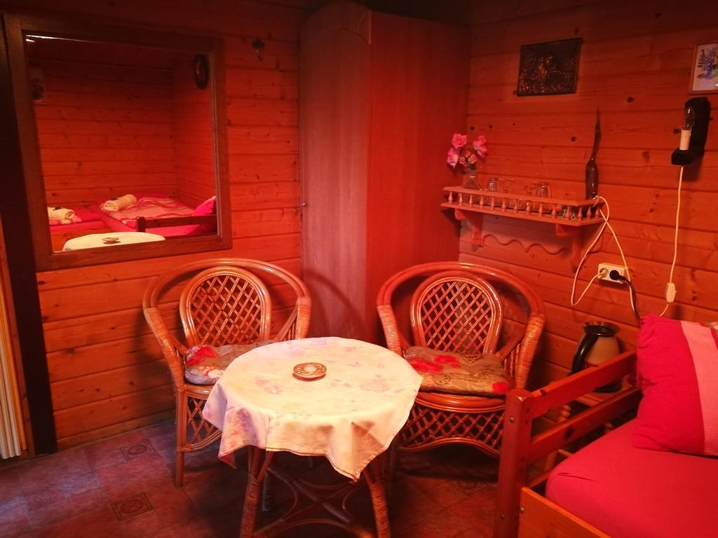 Hotel City Camping& Apartman &Bungalow Győr Exterior foto