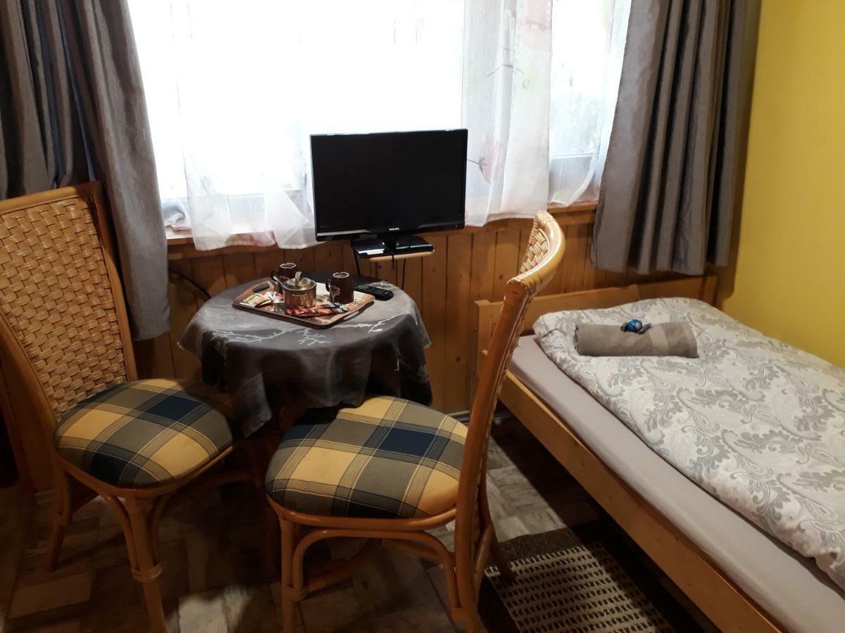 Hotel City Camping& Apartman &Bungalow Győr Exterior foto