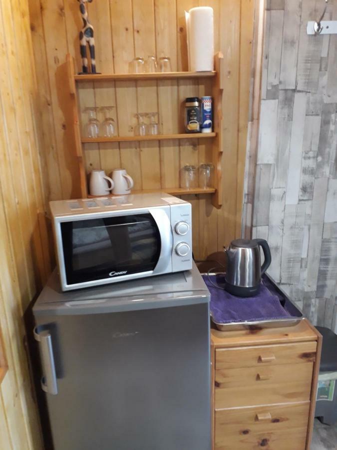 Hotel City Camping& Apartman &Bungalow Győr Exterior foto